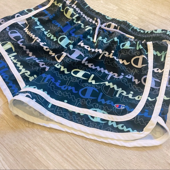 Champion Short Set - Picture 2 of 7